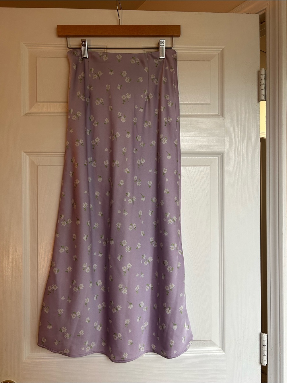 Forever 21 Lavender Floral A-Line Midi Skirt